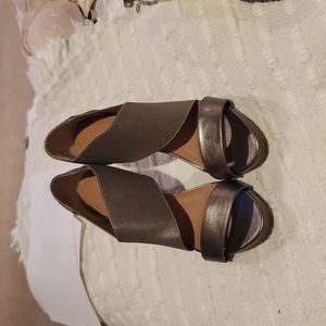 Simply Vera heels